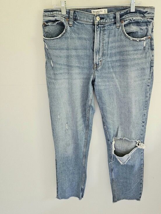Abercrombie & Fitch Denim - Abercrombie & Fitch Skinny High Rise Blue Jeans